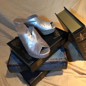 Gold Ugg Platform Sandals